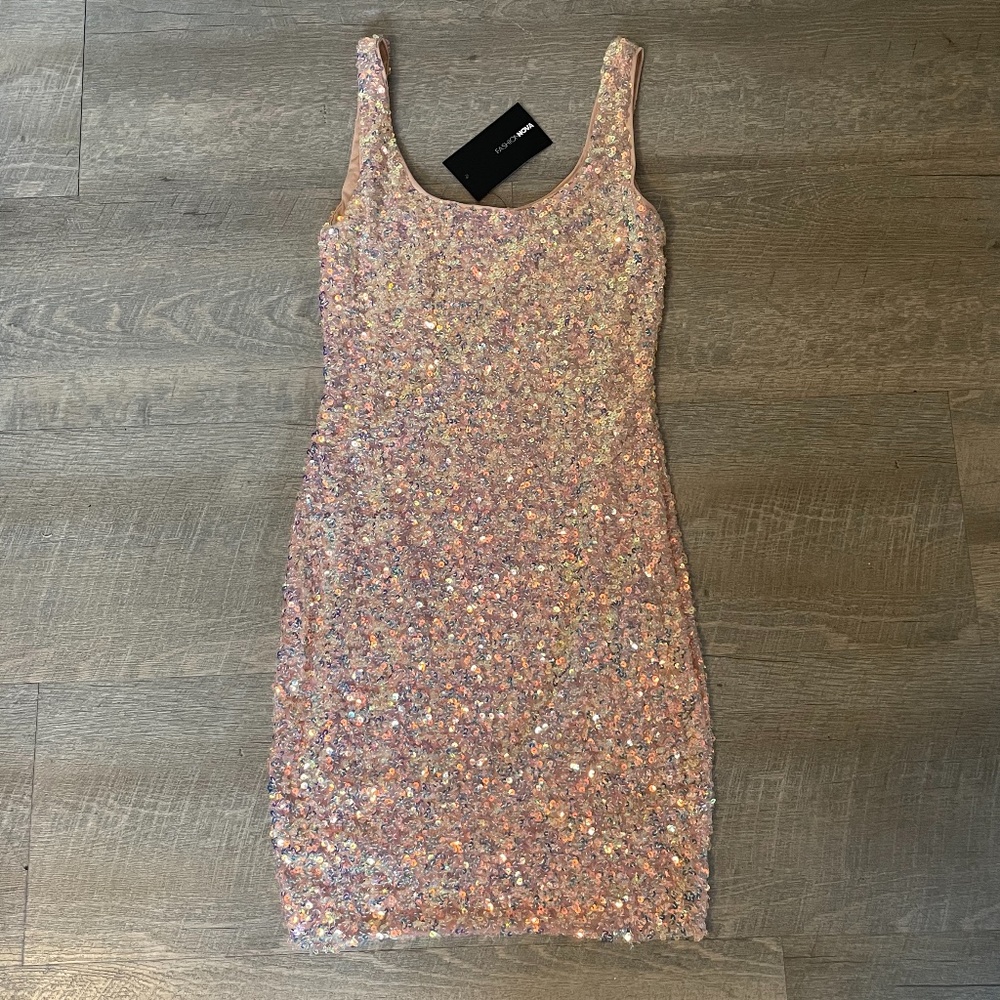 Nwt New Year Sparkly Sequence Mini Bodycon Size S… - image 1